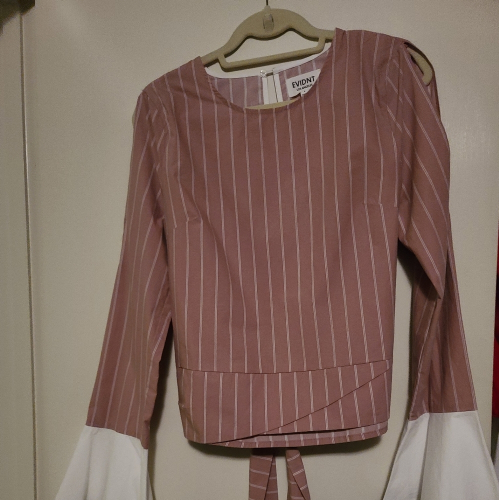 Evidnt Los Angeles Pin Striped Blouse